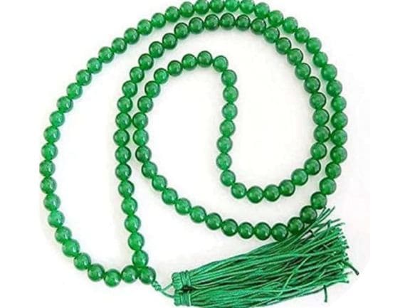 Manufacturer, Exporter, Importer, Supplier, Wholesaler, Retailer, Trader of Emerald Mala in Noida, Uttar Pradesh, India.
