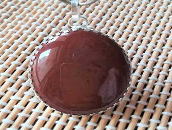 Manufacturer, Exporter, Importer, Supplier, Wholesaler, Retailer, Trader of Red Jasper Pendant in Noida, Uttar Pradesh, India.